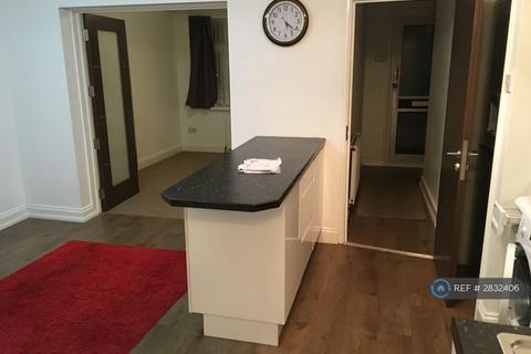 undefined, Sheringham Avenue, Feltham, TW13