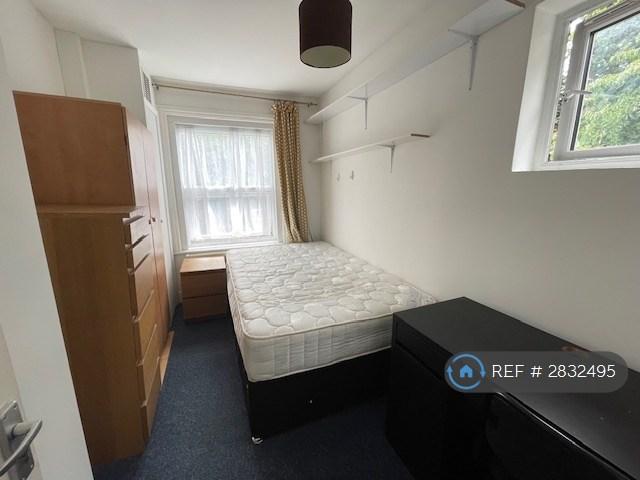 3rd Example Double Bedroom