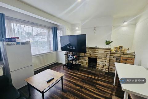 undefined, Hounslow, Hounslow, TW4