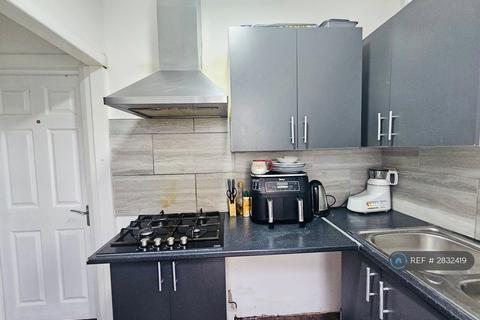 undefined, Hounslow, Hounslow, TW4
