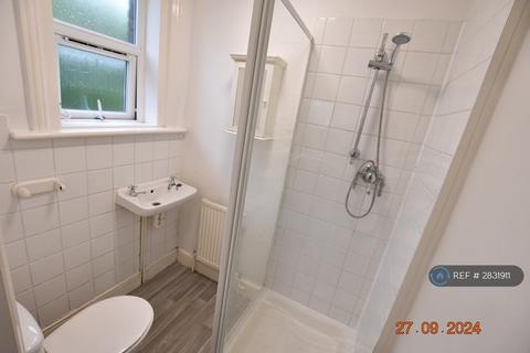 undefined, Crescent Road, Luton, LU2