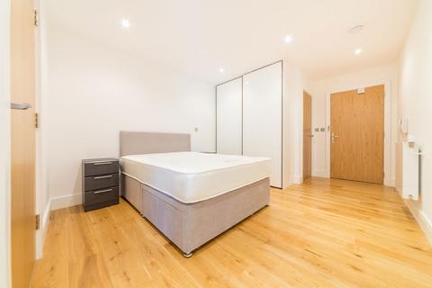 undefined, Grove Park, London NW9