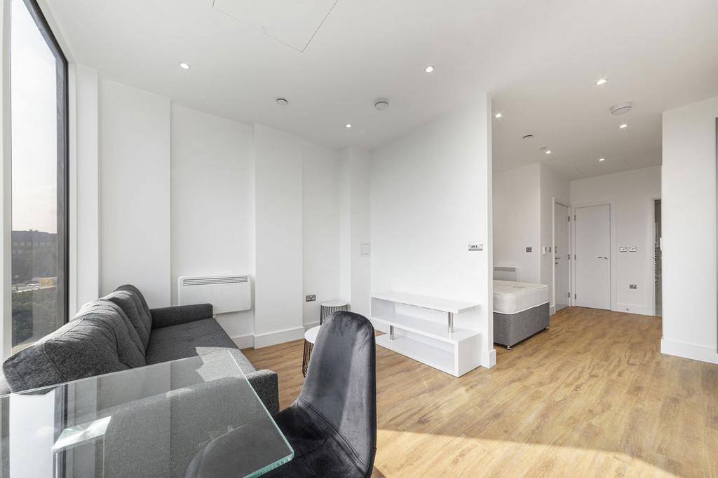 Apartment in London - View 3