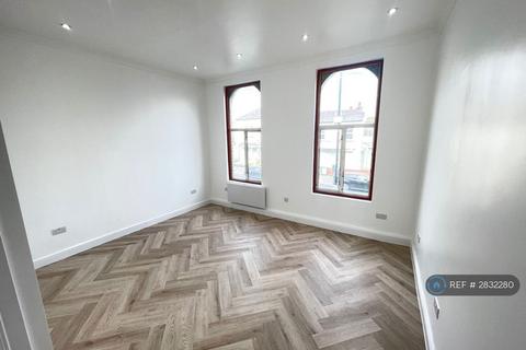 2 bedroom flat to rent, Barking Road, London, E13