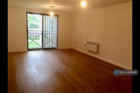 undefined, Fleming Road, Chafford Hundred, RM16