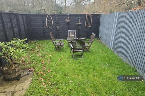 undefined, Pickwell Lane, Rh17 5Rh, RH17