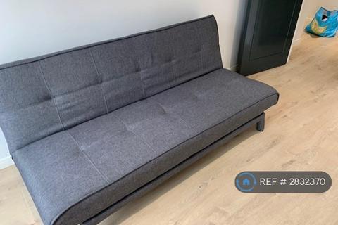 undefined, Market Hill, Buckingham, MK18