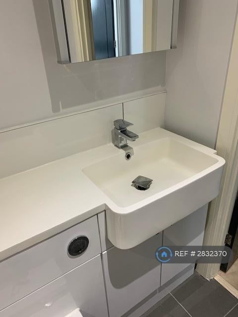 Fitted Sink And Toilet Unit