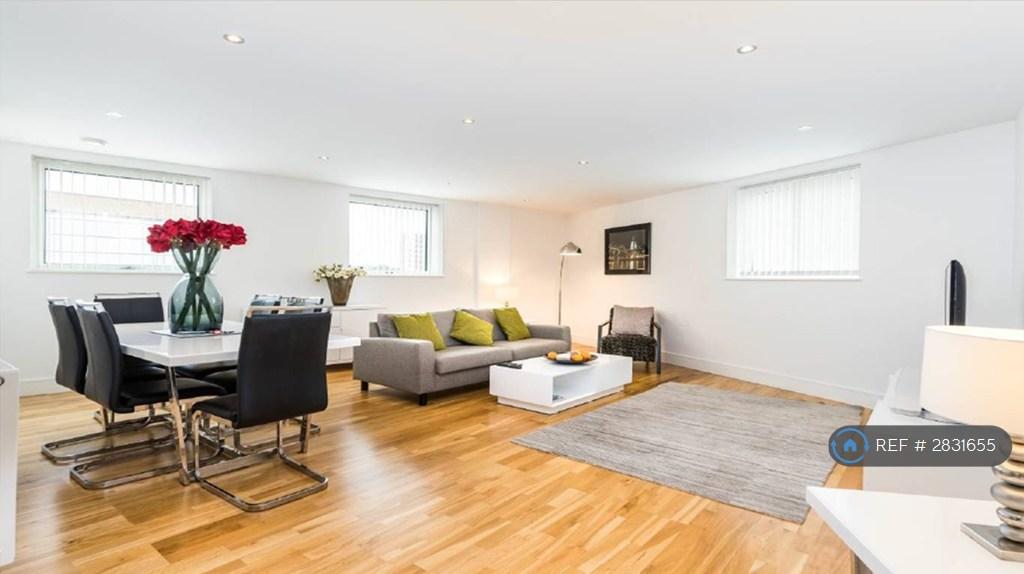 Large Living Area