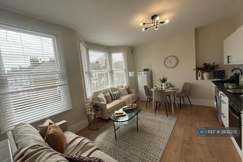 undefined, First Floor, London, SE13