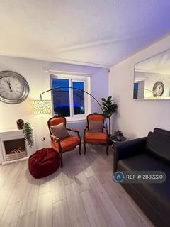 Blackburn St, Salford, M3