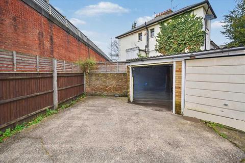 undefined, Oxbridge Court, Oxford Road North, Chiswick