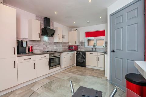 undefined, Shaw Close, Pershore, WR10