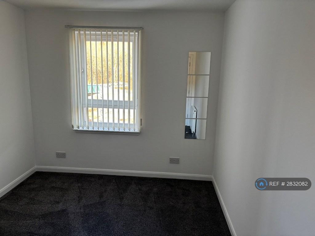 2nd Bedroom 1