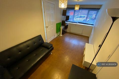 undefined, Bridges View, Gateshead, NE8
