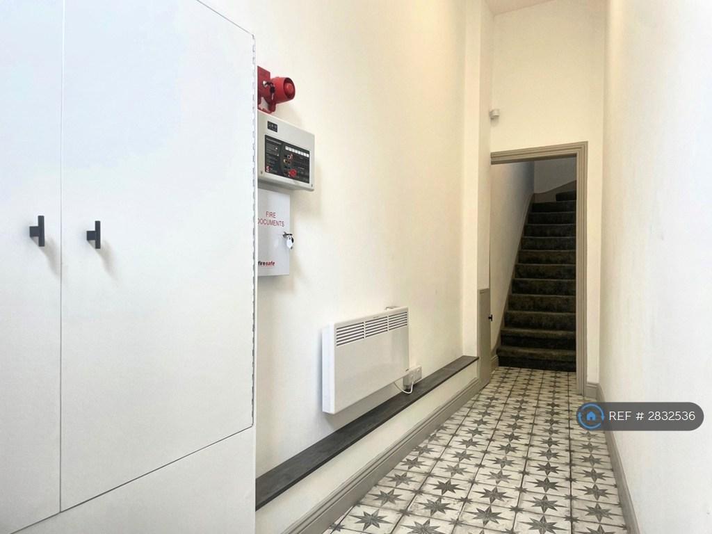 Ground Floor Entrance Hallway