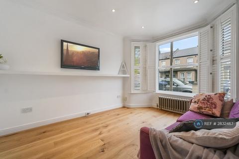 undefined, Millais Road, Enfield, EN1