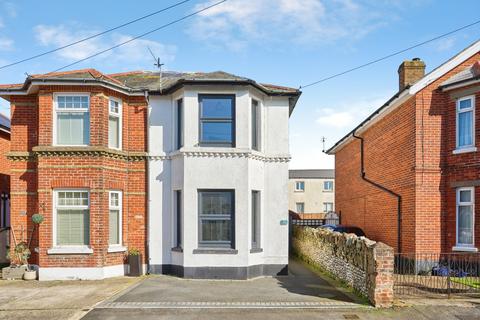 2 bedroom semi-detached house for sale, Newcomen Road, Lake, PO36