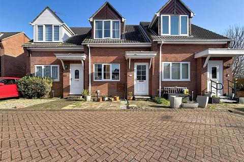 2 bedroom house for sale, Station Court, Railway Street, Hornsea