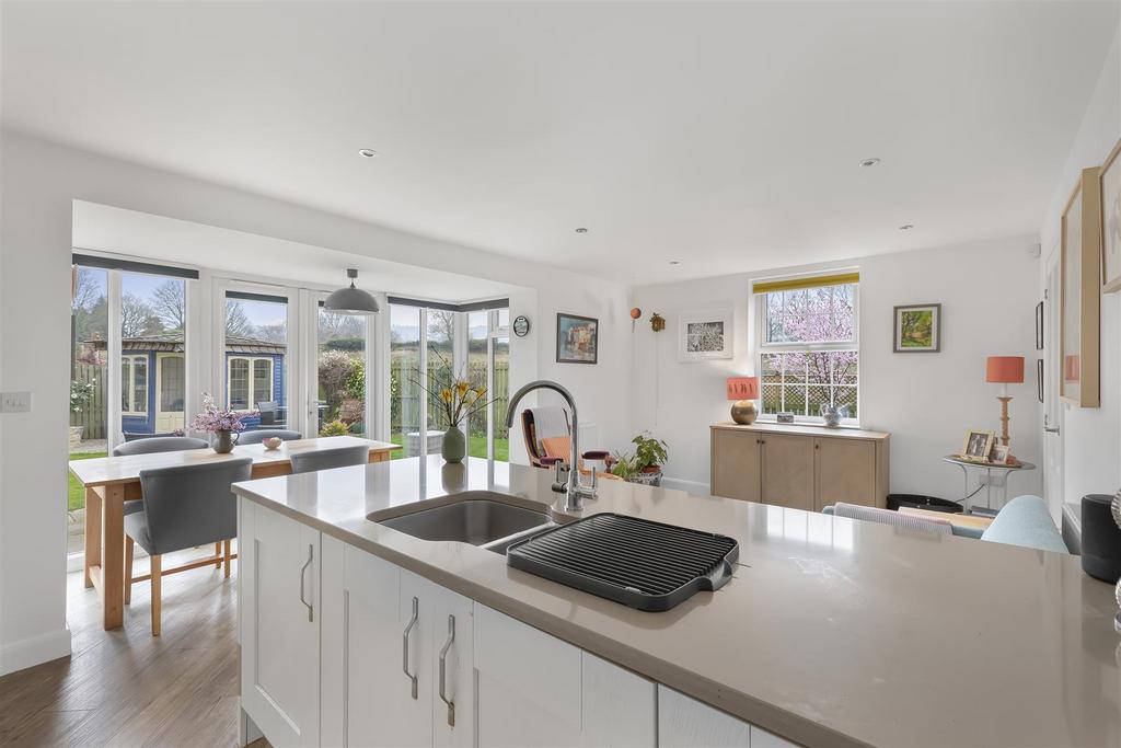 Living &amp; Dining Kitchen