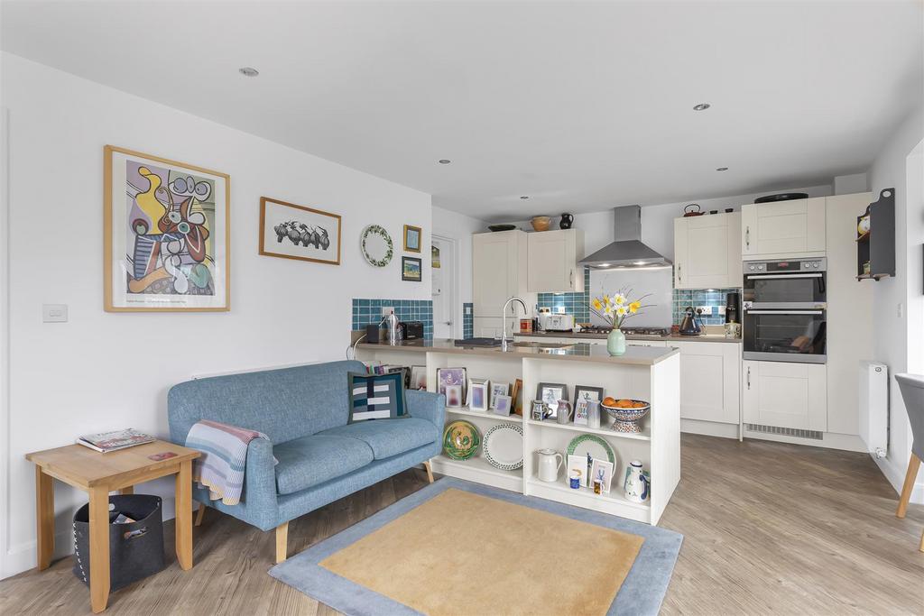 Living &amp; Dining Kitchen