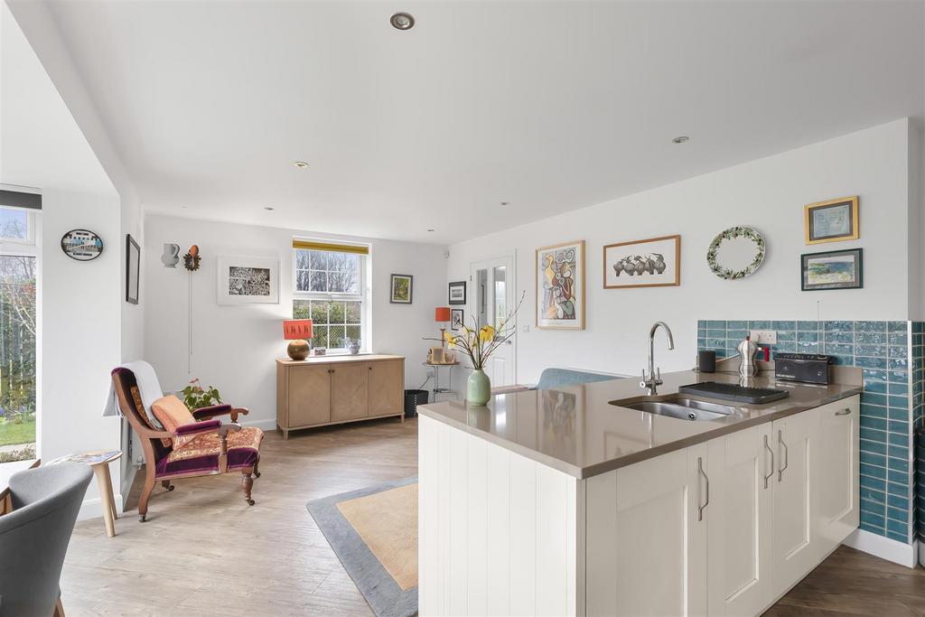 Living &amp; Dining Kitchen
