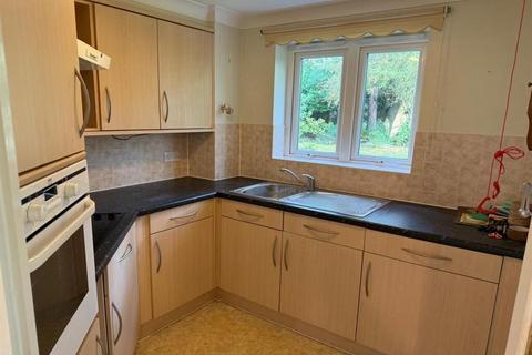 undefined, Stafford Road, Caterham, CR3