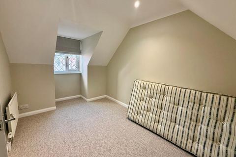 undefined, Stour Way, Christchurch, BH23