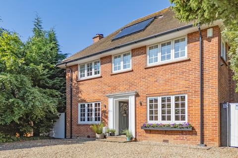 Hillside Walk, Brentwood, CM14