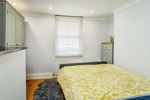 2 bedroom terraced house for sale, Franklin Place, Chichester, West Sussex, PO19