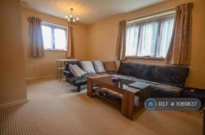 Living Area 1