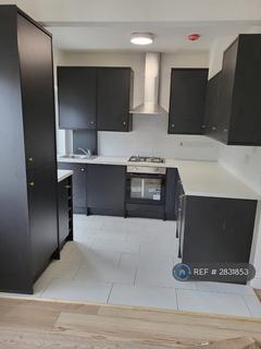 undefined, Elmhurst Avenue, Mitcham, CR4