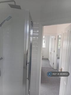 undefined, Elmhurst Avenue, Mitcham, CR4