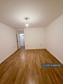 1 bedroom flat to rent, Station Parade, Barking, IG11