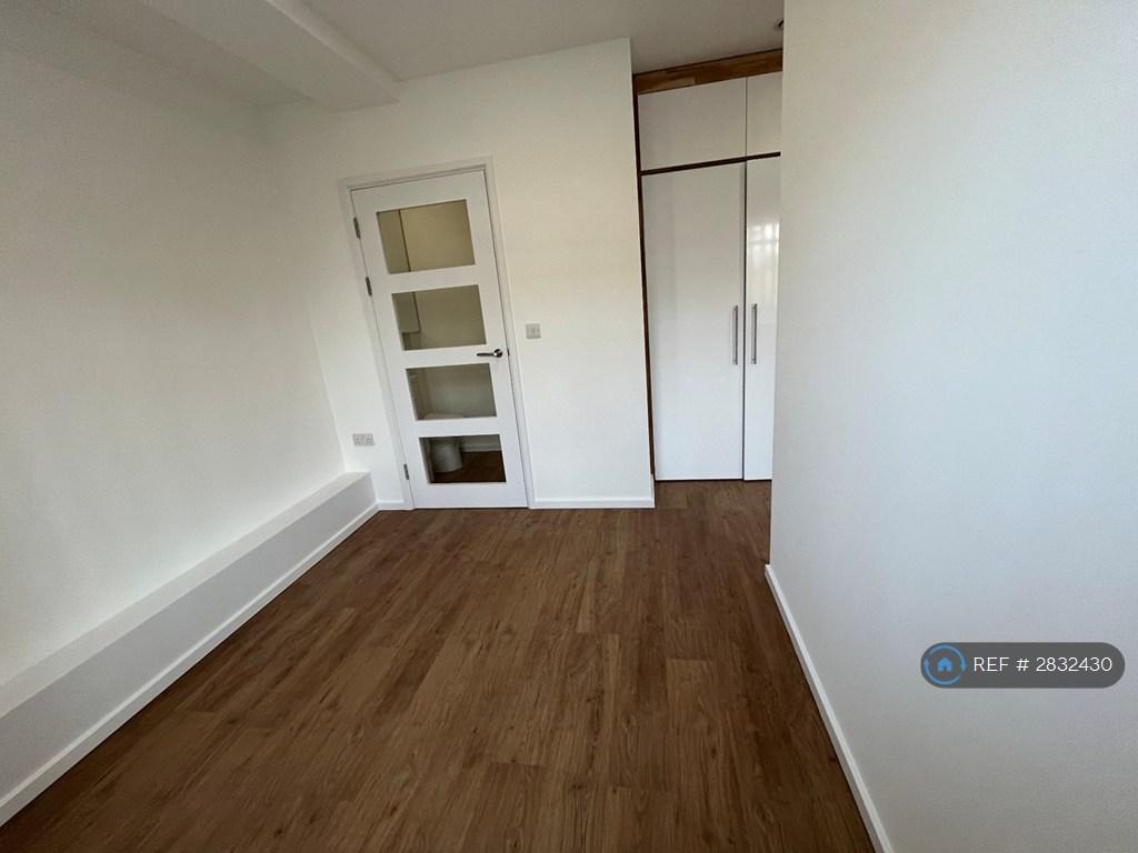 Bedroom With Ensuite