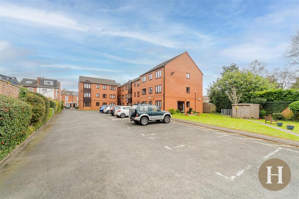 Hadleigh Estate Agents-21.jpg