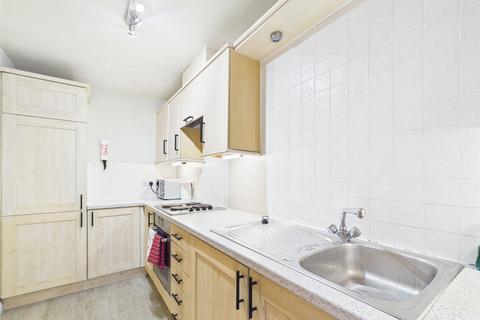 2 bedroom apartment to rent, Giles Street, Edinburgh, Midlothian, EH6