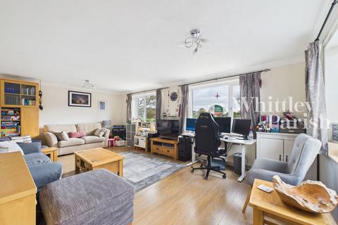 3 bedroom chalet for sale, Southern Reach, Mulbarton
