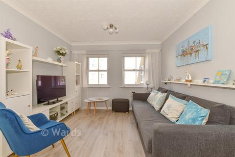 1 bedroom flat for sale, Pier Avenue, Herne Bay, Kent