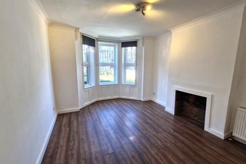 undefined, Elmdene Road, Basement Flat, London, Greater London, SE18