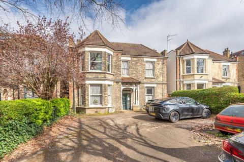 1 bedroom flat for sale, Willesden Lane, Brondesbury Park, London, NW2