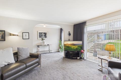 3 bedroom terraced house for sale, Sycamore Court, East Kilbride G75