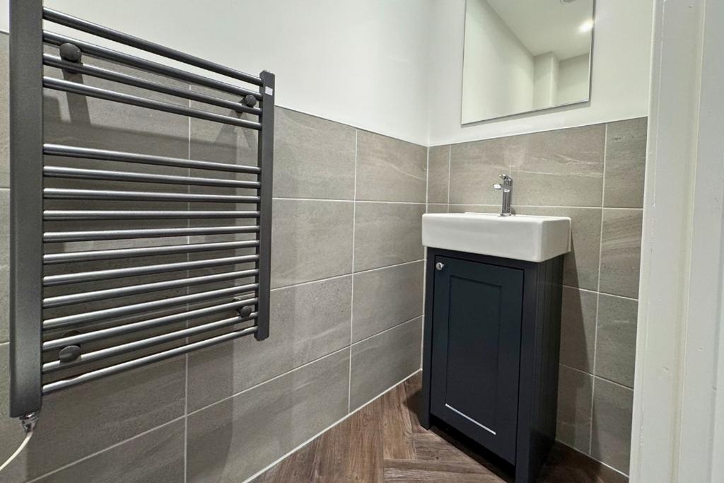 Downstairs Cloakroom