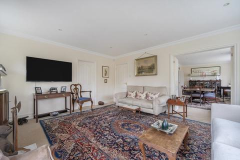4 bedroom detached house for sale, Linkside South, Surrey GU26