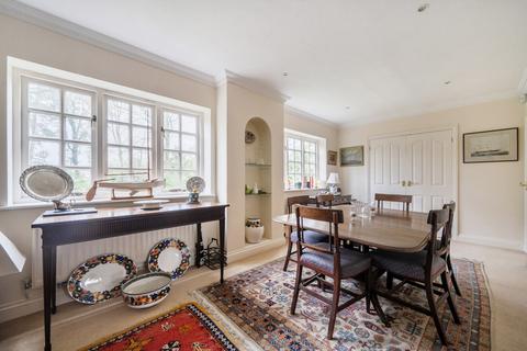 4 bedroom detached house for sale, Linkside South, Surrey GU26