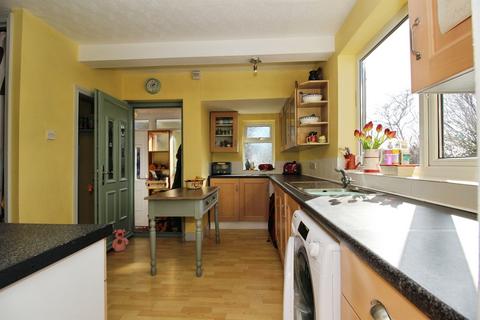 undefined, Queenswood Close, Leeds