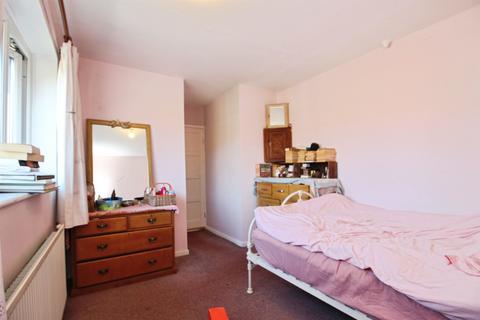 undefined, Queenswood Close, Leeds