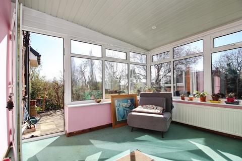 undefined, Queenswood Close, Leeds