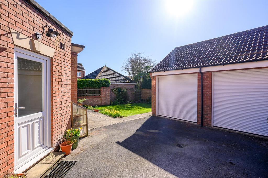 Double Garage