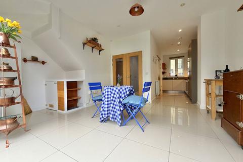 undefined, Longmead Terrace, Bath